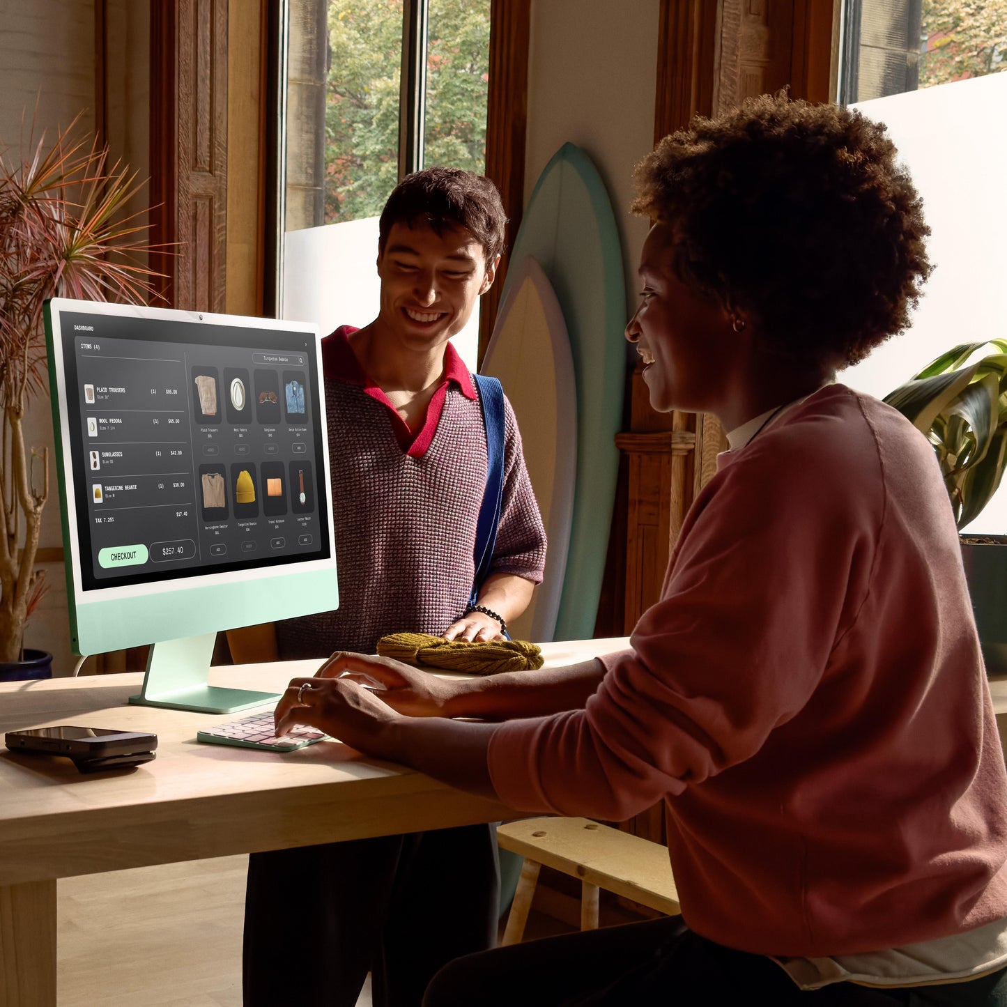 24-inch iMac with Retina 4.5K display: Apple M4 chip with 10-core CPU and 10-core GPU, 256GB SSD - Green
